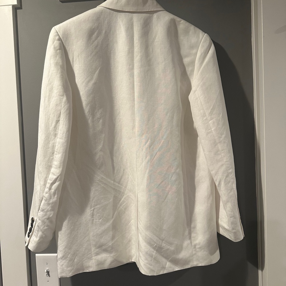 H&M Oversized White Linen/Viscose Blazer with Black Buttons-Small - Picture 2 of 9